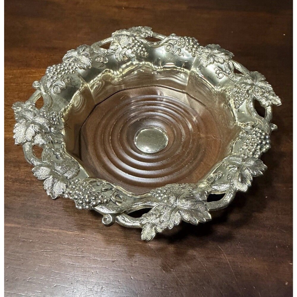 Silver Plated English Wine Bottle Coaster Grape Leaves Design Sheffield Vintage